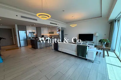 Bespoke | Large Balcony | Multiple Cheques