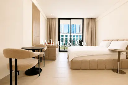 Premium Studio| Pool Facing |Chiller Free