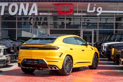 صورة 4 لـ 2025 Lamborghini URUS