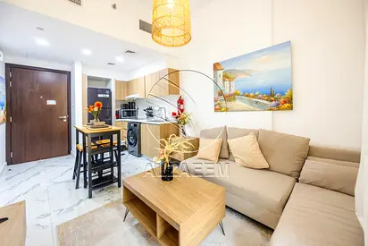 √VACANT | Furnished | High Floor 1BR with Balcony√
