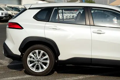 2026 Toyota COROLLA CROSS 照片 10