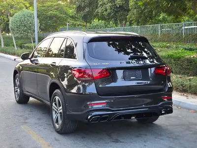 صورة 4 لـ 2022 Mercedes-BENZ GLC