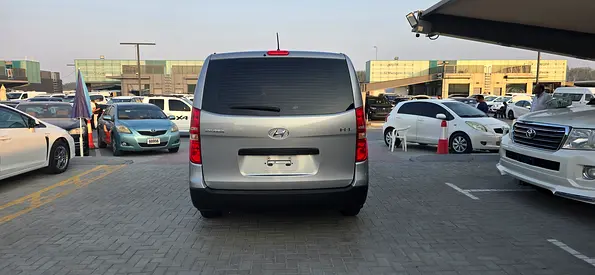 صورة 11 لـ 2019 Hyundai H1