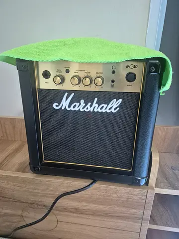 Marshall MG10G 10 watt electric guitar speaker