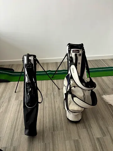 Titleist golf bag + par3 golf bag