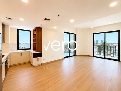 Exclusive | Corner Unit | Townhouse Facing