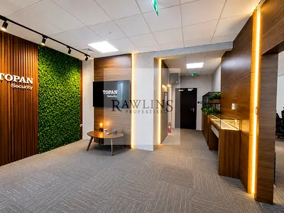 GRADE A TOWER | FULLY FITTED OFFICE| BURJ & CANAL VIEW