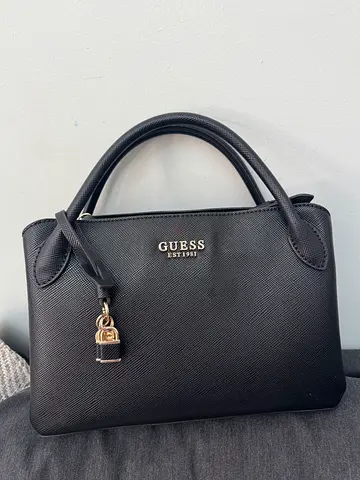 Guess Bag