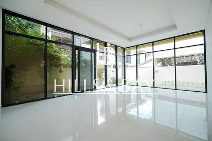 Vastu Complaint | Landscaped End Unit | Vacant