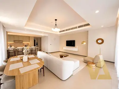 Amazing | Furnished | Fully Upgraded High Floor