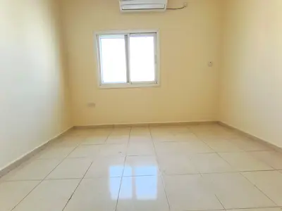 NO DEPOSIT CLOSED HALL 1 BEDROOM GOOD SIZE READY TO MOVE FOR Asian FAMILY ONLY 30K