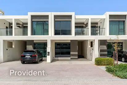 New Unit | Modern Kitchen Appliances | Near Mall