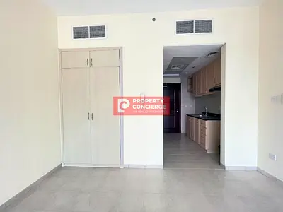 Lowest Price | Large Studio | Close to Metro