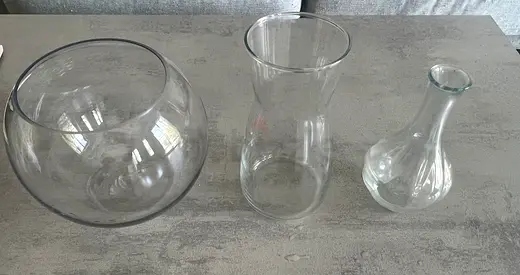 Set of 3 Clear Glass Vases – Different Sizes