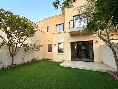 Single Row 3BR + Maid | Community View | Type 3M
