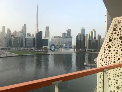 استوديو مطل على البرج والقناة | شرفة | ميلينيوم بن غاطي بزنس باي