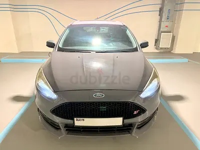 Ford Focus ST 2017 GCC Specs - URGENT SALE