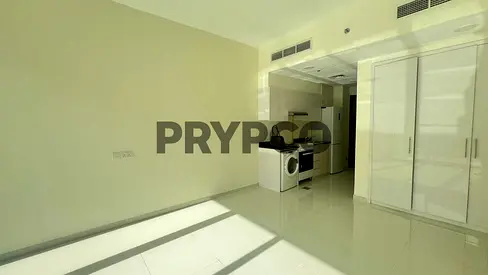Stylish Studio Apartment | Unfurnished | 4 CHQs
