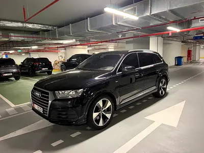 Audi Q7 2016 45 TFSI quattro S line | GCC Specs | Under Warranty | Service Contract | Zero Accidents