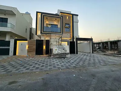 🔥 فيلا مودرن فاخرة للبيع 🔥  تملك حر لكل الجنسيات مع حق التوريث مدى الحياة! 🏡