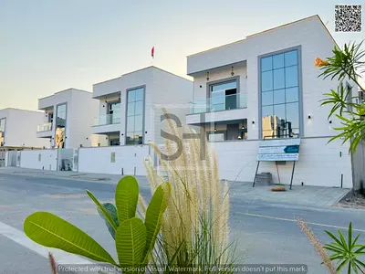 Villa for sale opposite a garden, including registration fees, electricity, water and air condition