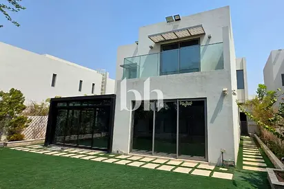 4 Bed Villa | Extended Living Area | Vacant