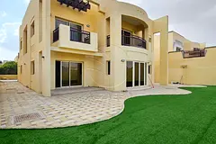 5BR Corner Villa | Private Pool | Spacious Garden
