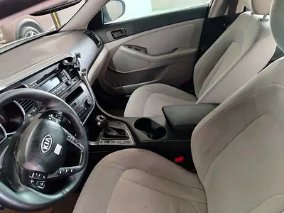 صورة 5 لـ 2011 KIA OPTIMA