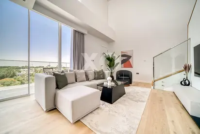 Rare 1 Bedroom Duplex | Fully Furnished