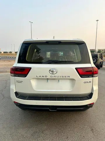 2026 Toyota LAND CRUISER 照片 7