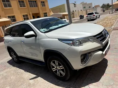 صورة 2 لـ 2020 Toyota FORTUNER