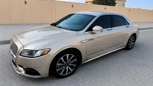 صورة 3 لـ 2017 Lincoln CONTINENTAL