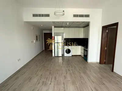 شقة بغرفة نوم واحدة | سكن RMT | شرفة | إطلالة على وسط المدينة