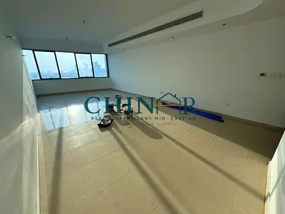 MASSIVE 3 BEDROOM APARTMENT with MAIDROOM | BALCONY with VIEW | EASY PARKING OUTSIDE | CONTACT US NOW!!!