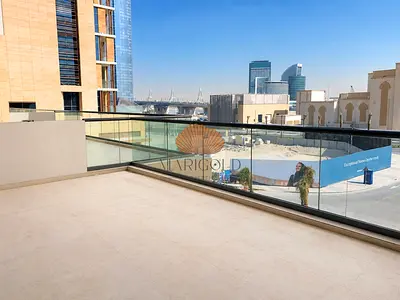 SPACIOUS 1-BEDROOM | HUGE BALCONY | NATURAL SUNLIGHT