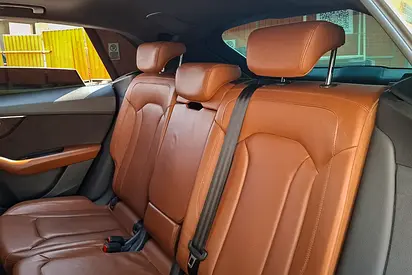 صورة 12 لـ 2019 AUDI Q8