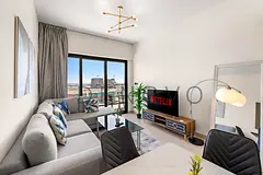 LUXURY FURNISHED | BILLS INCLUDED | STUNNING VIEWS