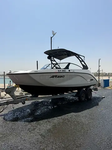 YAMAHA JETBOAT