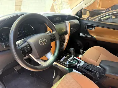 صورة 5 لـ 2020 Toyota FORTUNER