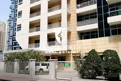 Unfurnished | Spacious Unit | Prime Location
