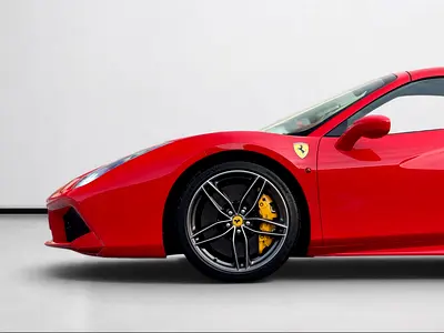 2017 Ferrari 488 — фото 10