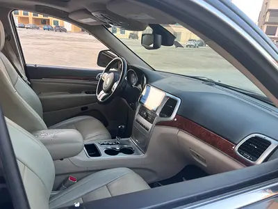 صورة 4 لـ 2011 JEEP GRAND CHEROKEE
