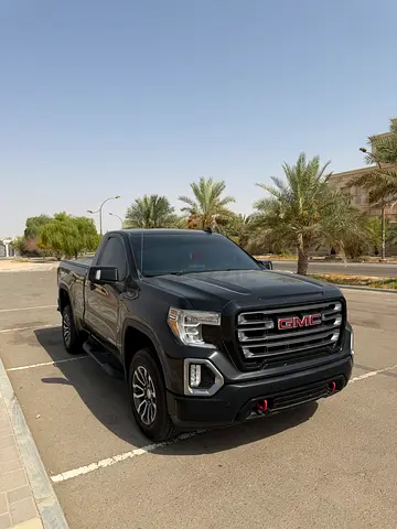 GMC SIERRA AT4