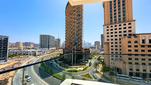 Spacious 1 Bedroom | Prime Location | Amazing View