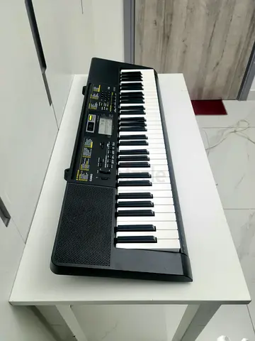 Casio CTK-2400
