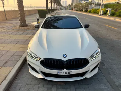 2019 BMW 8-SERIES — фото 6