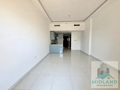Fully Upgraded One Bedroom With Canal View