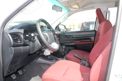 صورة 14 لـ 2026 Toyota HILUX