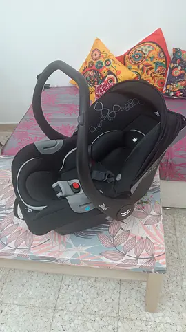 Jikel Baby Car Seat - Perfect Condition
