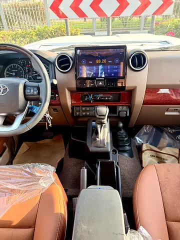 2026 Toyota LAND CRUISER 70 SERIES thumbnail 18